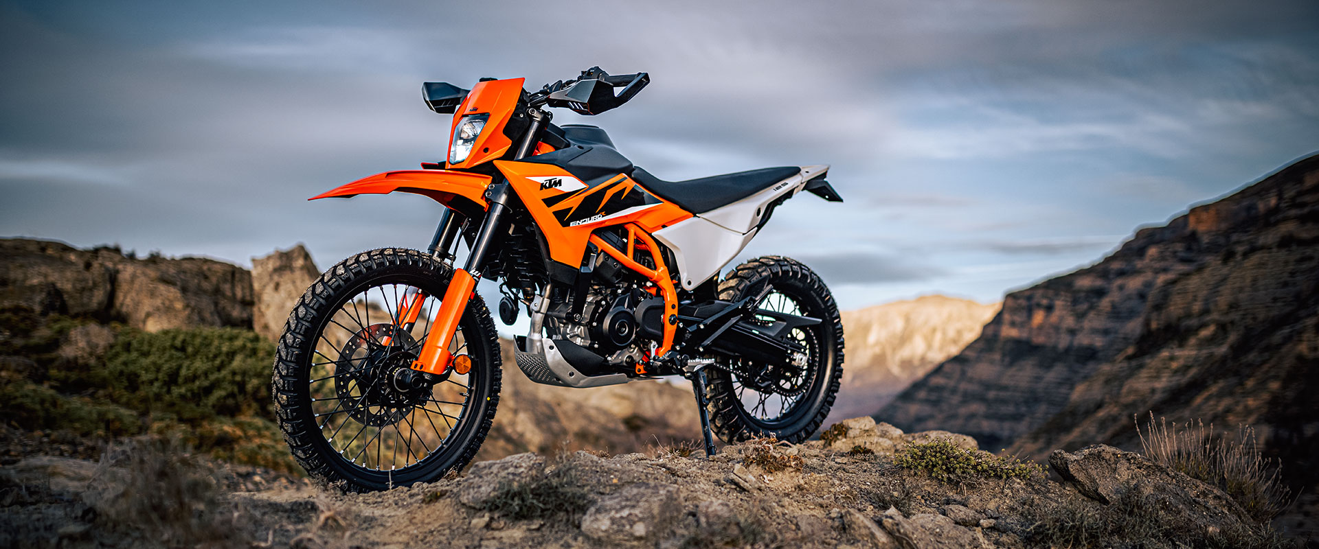 KTM 125 ENDURO R 2026 - Image 2
