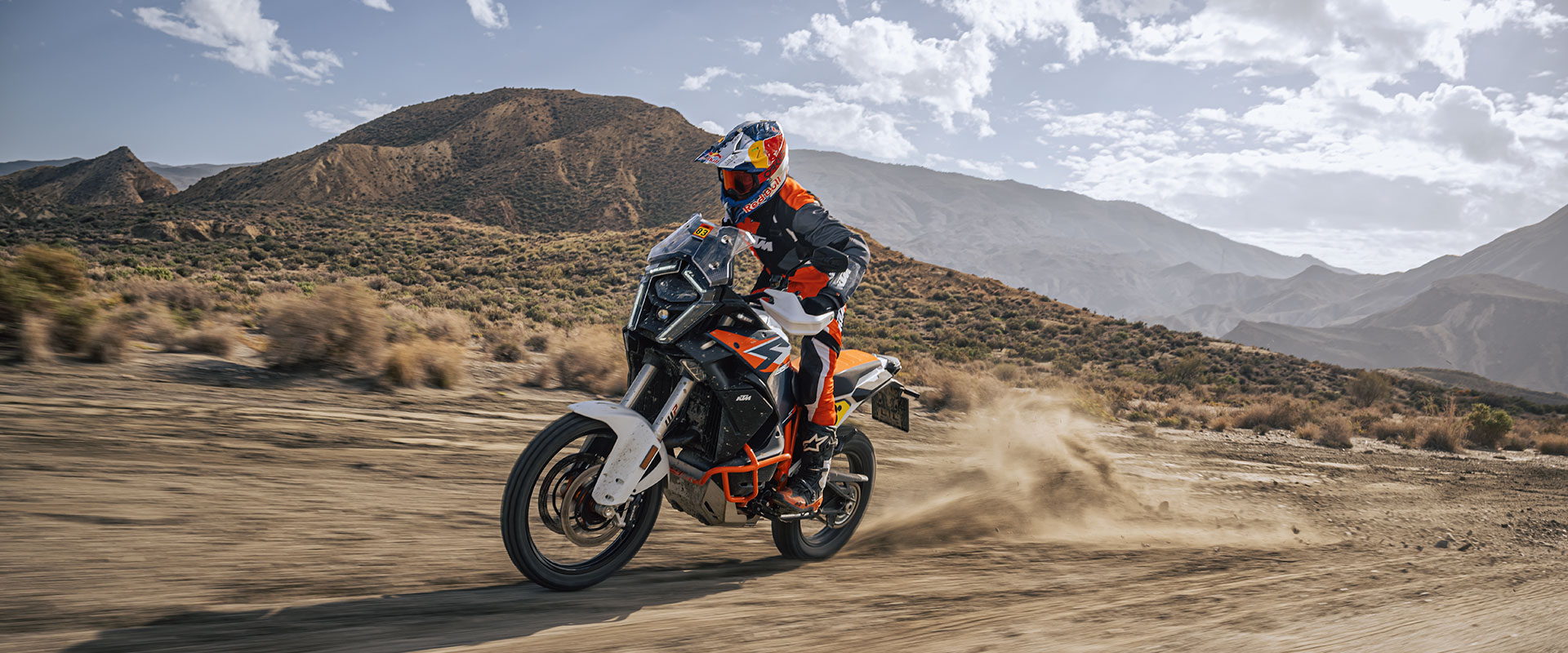 KTM 1390 SUPER ADVENTURE R 2026 - Image 11