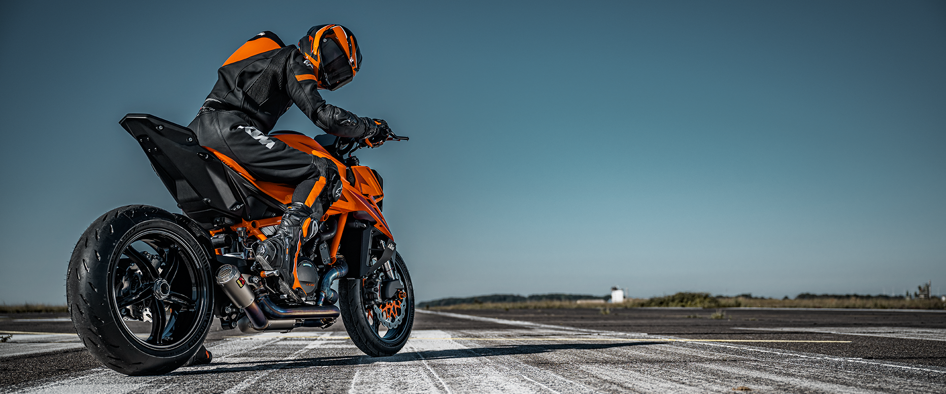 KTM 1390 SUPER DUKE R EVO 2026 - Image 3