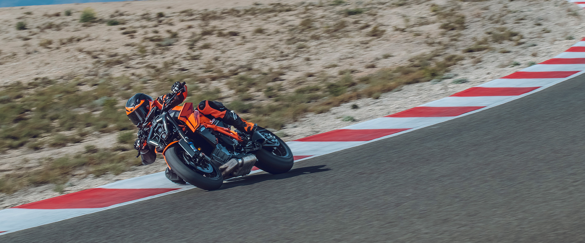 KTM 1390 SUPER DUKE R EVO 2026 - Image 4